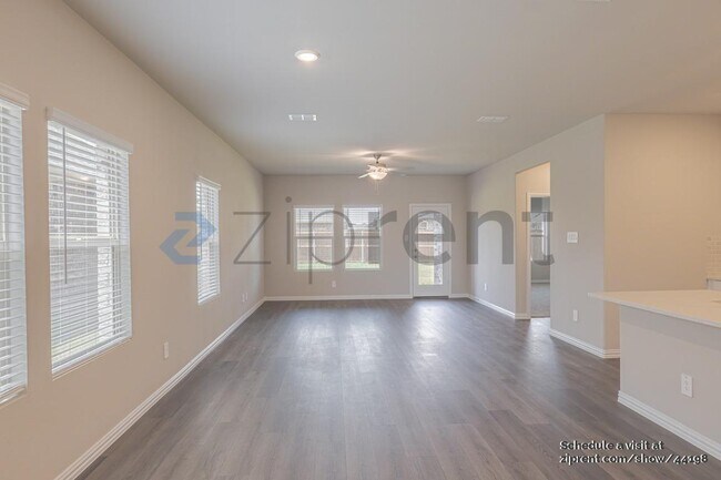Building Photo - 3914 Walmer Wy