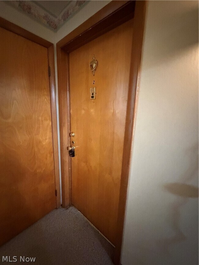 Foto del edificio - 320 E Chestnut St