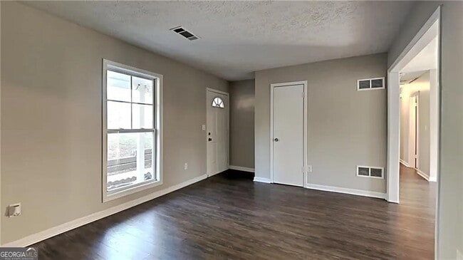 Building Photo - 5734 Taffeta Ct