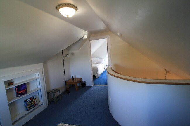 Foto del edificio - Furnished Two Bedroom House