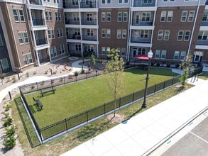Building Photo - The Signature at Carmel