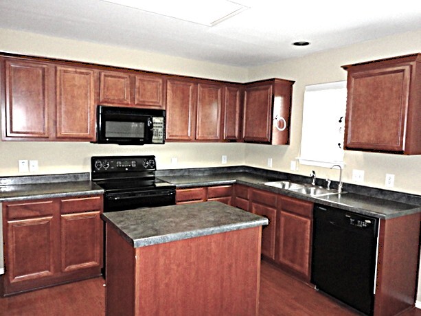 Building Photo - 109 Cowboy Trail