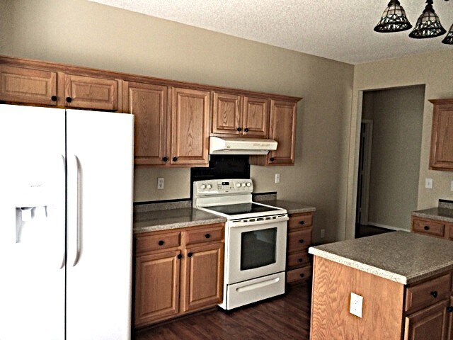 Building Photo - 2628 Clarencefield Dr