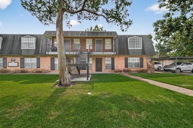 Foto del edificio - 9017 Gaylord Dr