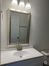 Building Photo - 1802 Tsuga Way