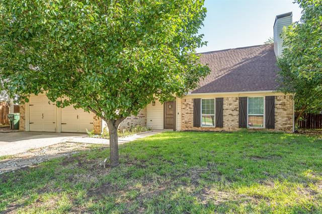 Building Photo - 3904 Willow Run Dr