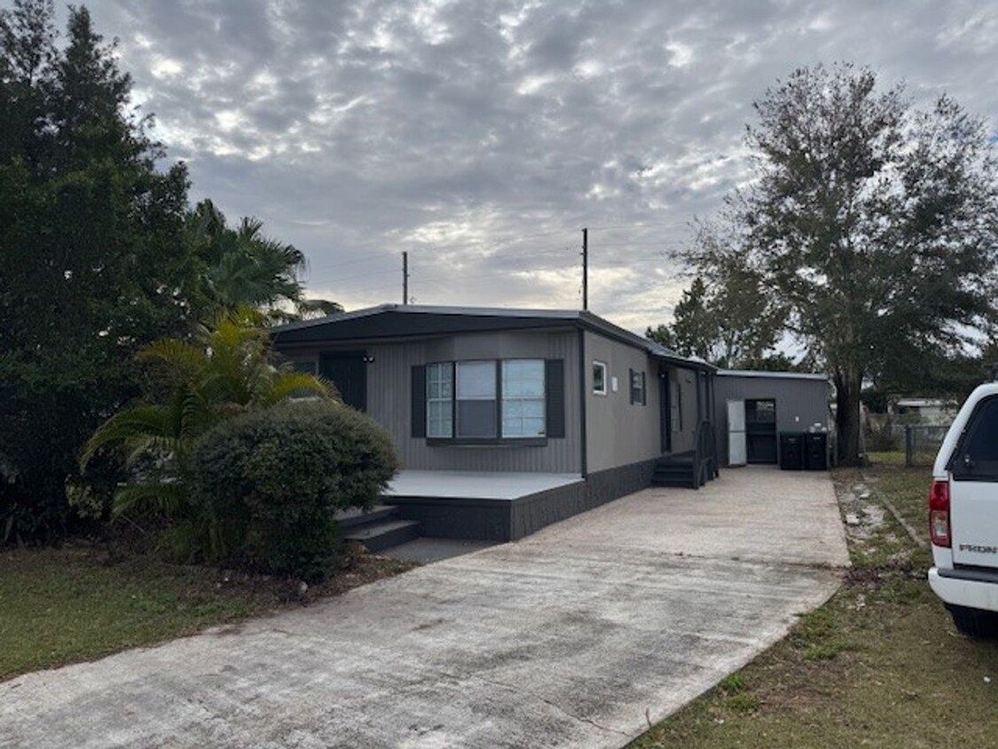 Foto principal - ** Newly remodeled 2/2 for rent in Orlando**