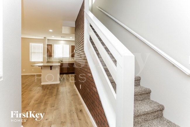 Building Photo - 8529 W Kellman Ave