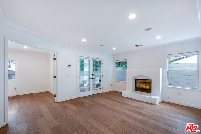 Foto del edificio - 14828 Morrison St