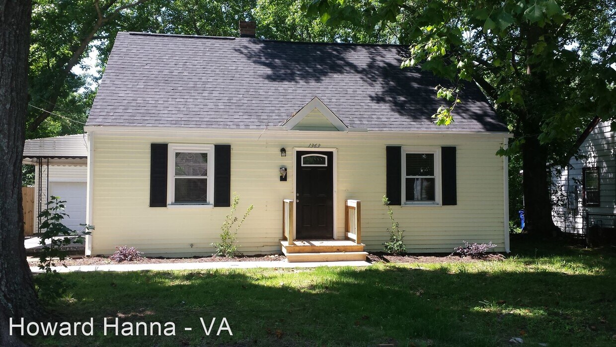 Foto principal - 3 br, 1 bath House - 1363 Sunset Drive