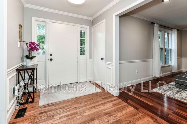 Building Photo - 10428 Collingham Dr.