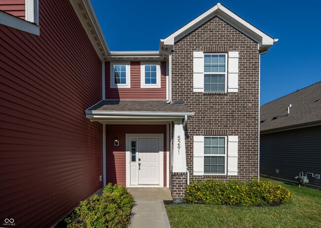 Building Photo - 5291 Tanglewood Ln