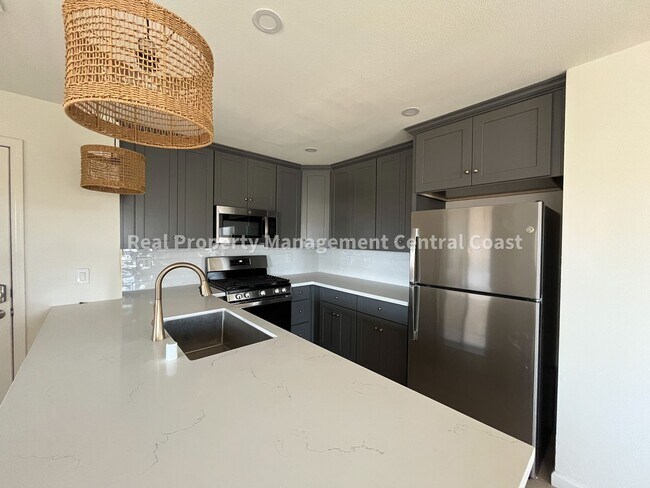 Foto del edificio - 240 S 9th St