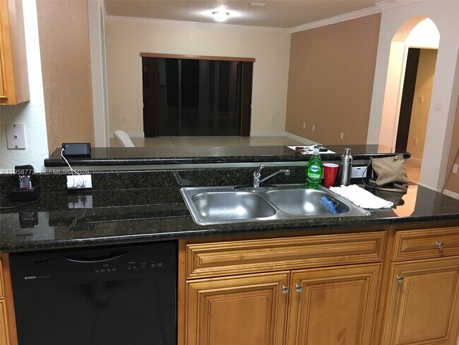 Foto del edificio - 3344 SW 147th Pl