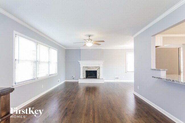 Building Photo - 8913 W 89th St