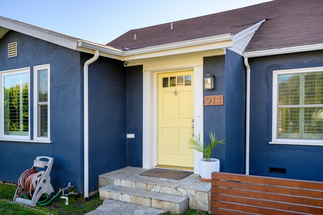 Building Photo - 914 Patterson Ave