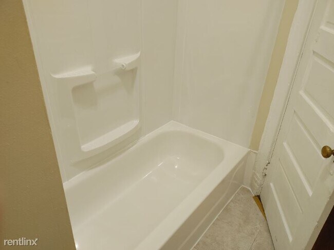 Foto del edificio - 2 br, 1 bath House - 4354 A Laclede Ave