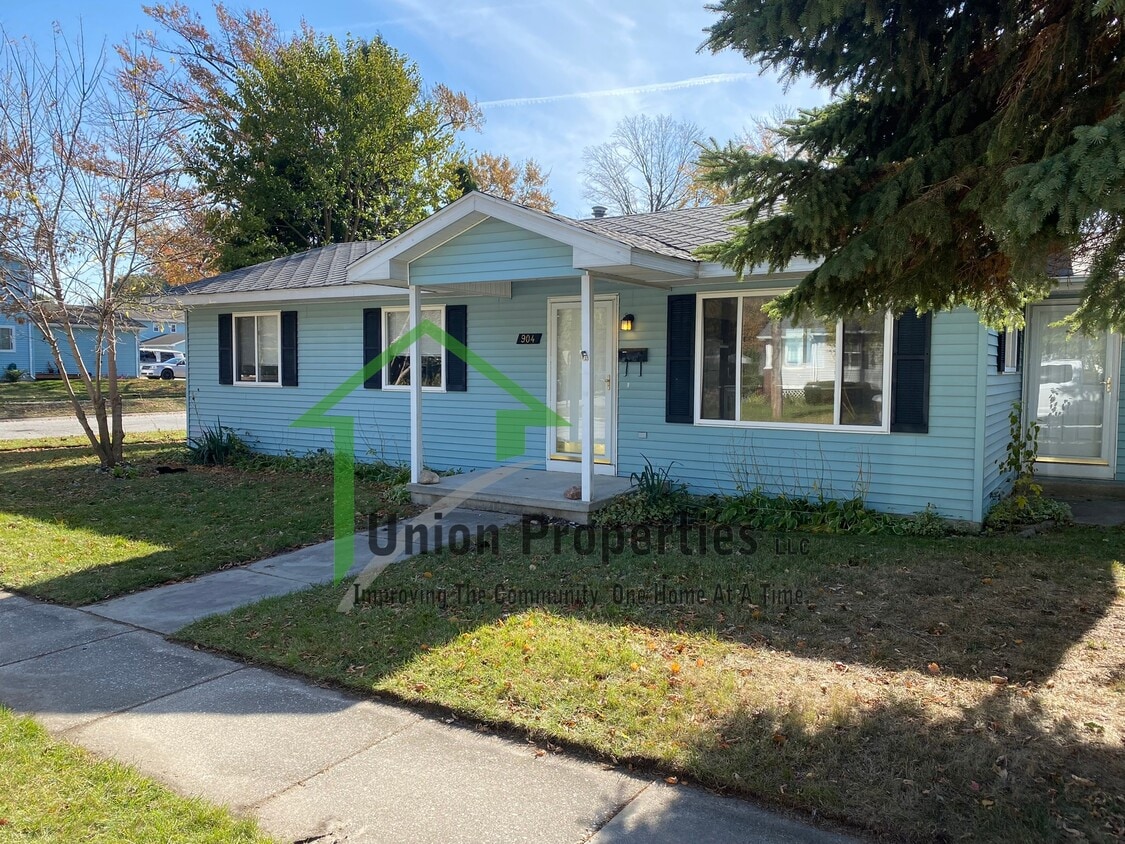 904 Riverview St, Port Huron, MI 48060 House Rental in Port Huron, MI