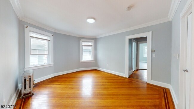 Foto del edificio - 58 Montrose St