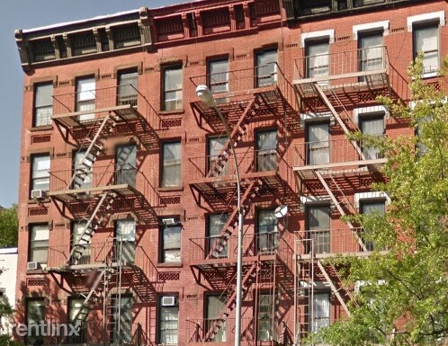 Primary Photo - 305 W 116th St