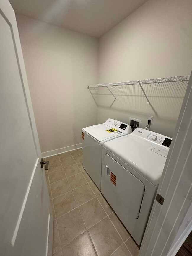 Foto del edificio - 112 Keating St