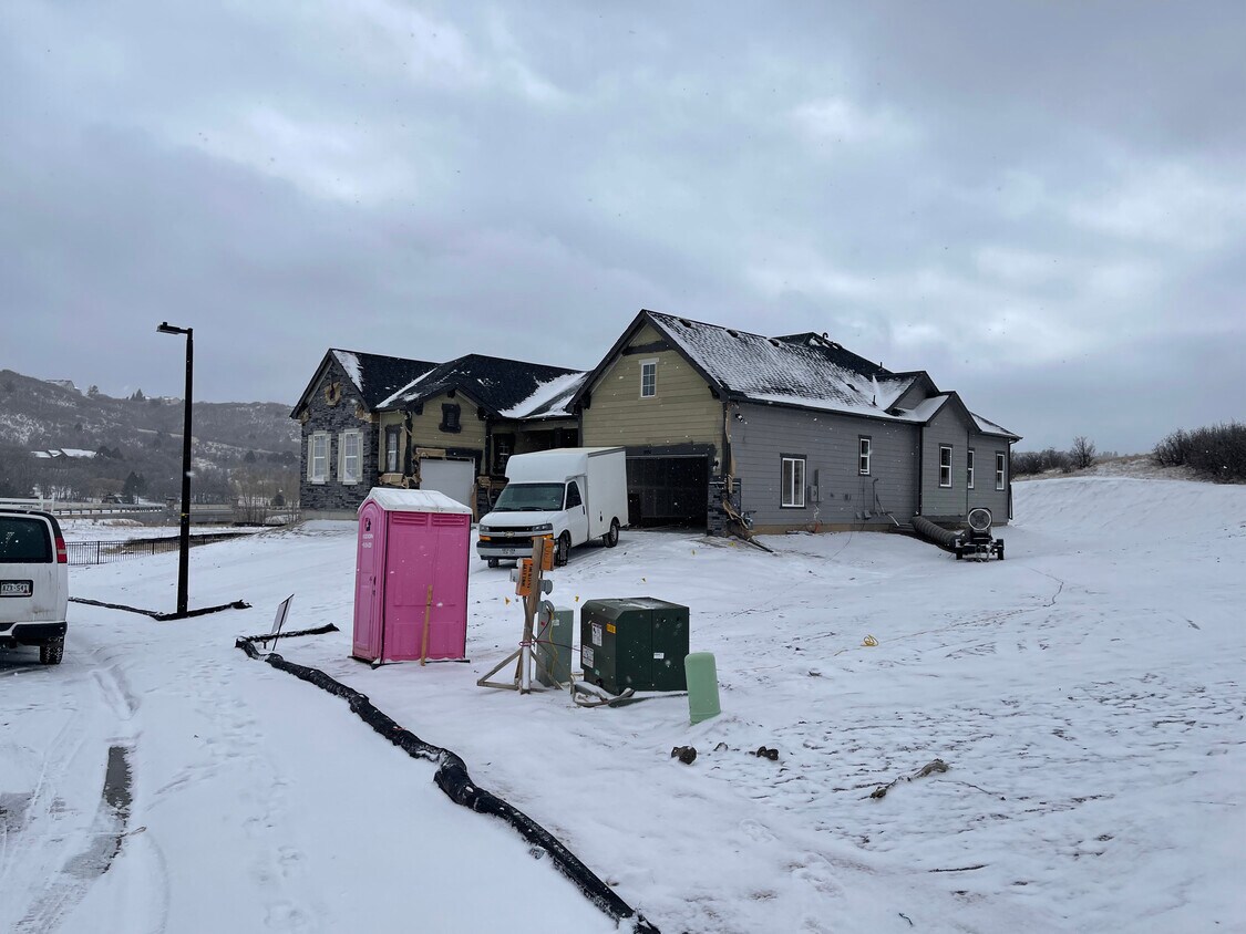 3067 Pleasant View Dr, Castle Rock, CO 80108 House Rental in Castle