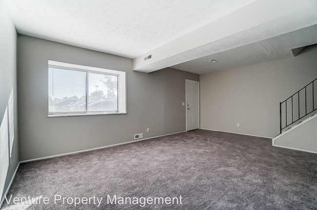 Building Photo - 4 br, 2 bath Apartment - 1740 Bising Ave