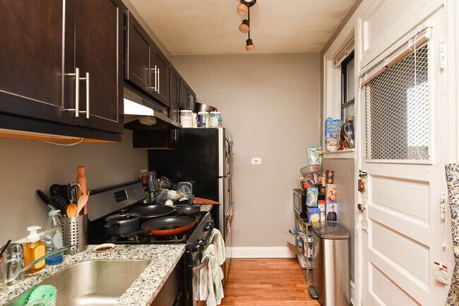 Foto del edificio - 630 W Stratford Pl