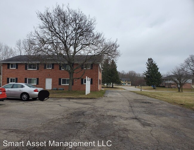 Building Photo - 734-740 E Imperial Dr
