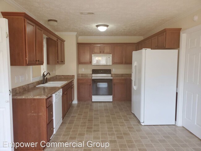 Foto del edificio - 4 br, 2 bath House - 1126 Reflex Street