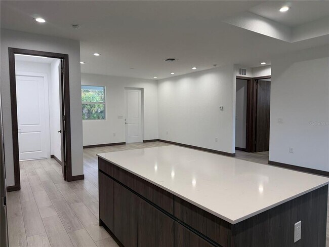 Foto del edificio - 3050 Wentworth St