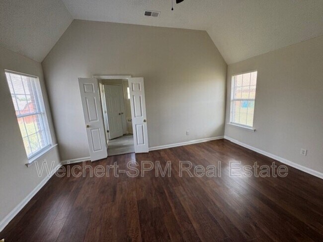 Foto del edificio - 11260 Memphis Arlington Rd