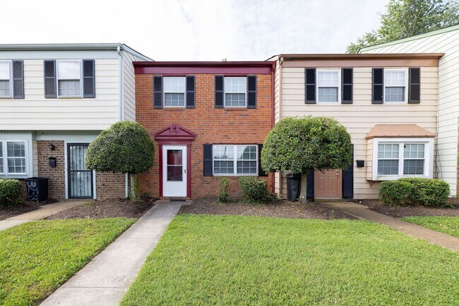 Foto del edificio - Townhouse in Richmond