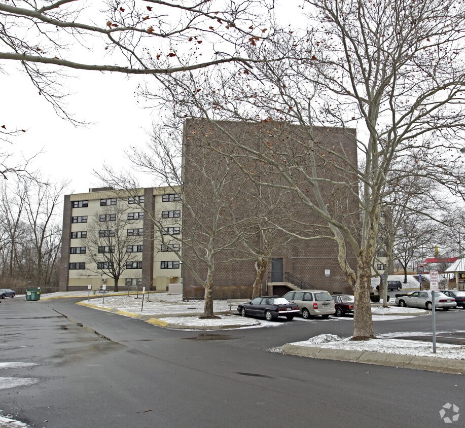 Foto del edificio - Wentworth Hi-Rise