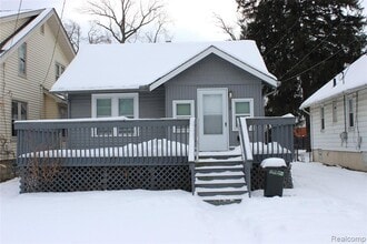 Building Photo - 510 E Hudson Ave