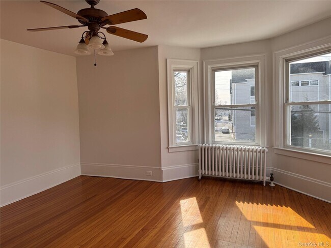 Foto del edificio - 129 Washington Ave