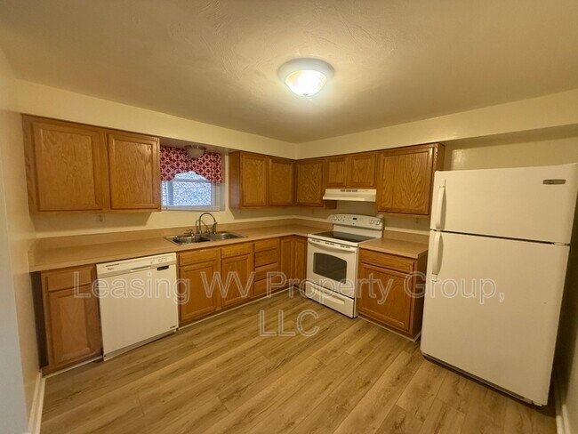 Foto del edificio - 1811 Winding Hill Dr