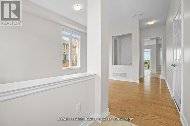 Building Photo - 2592 Craftsman Dr