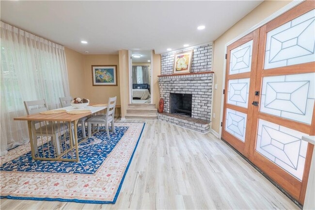 Foto del edificio - 177 Fairfield Pl NW