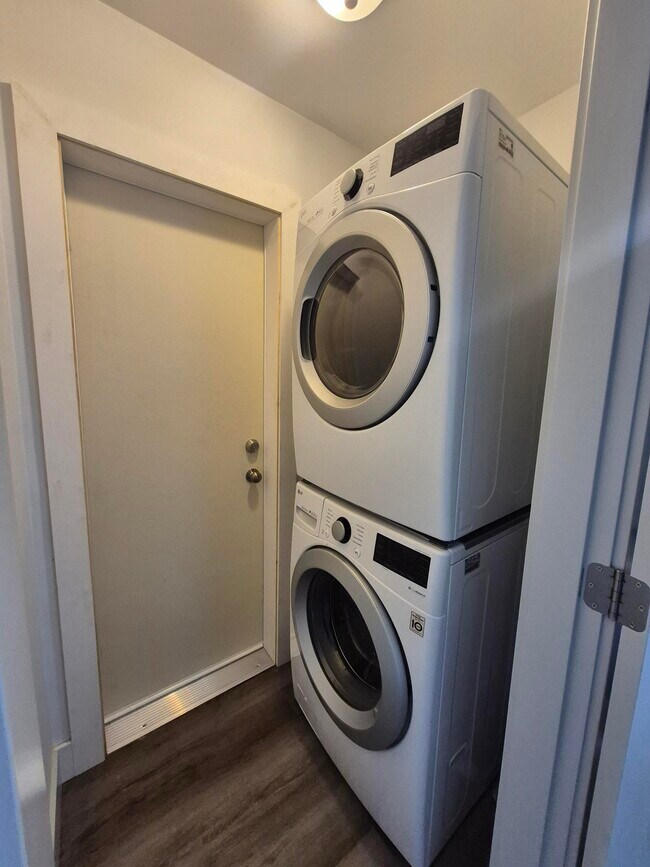 Photo du bâtiment - 2513 W Trail Ct