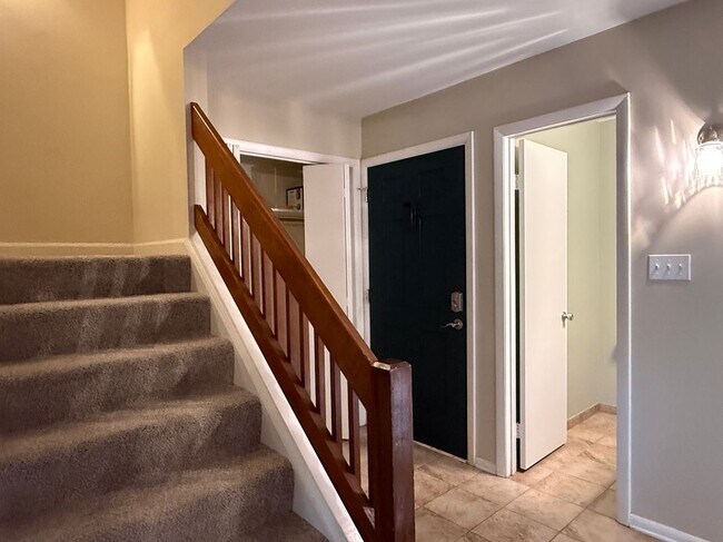 Foto del edificio - 82 Summer E