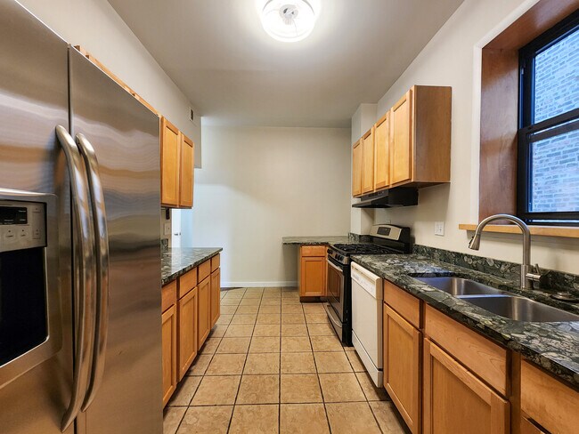Foto del edificio - 4330 N Sheridan Rd