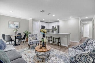 Building Photo - 1522 Yelford Cir