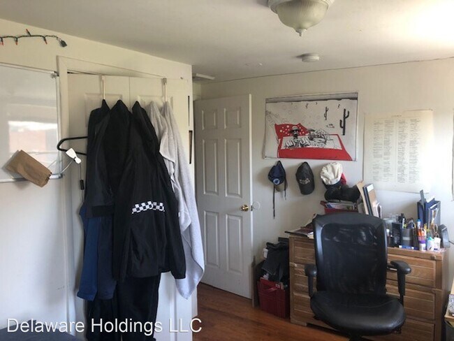 Building Photo - 4 br, 2 bath Apartment - 1610 Mount Vernon st