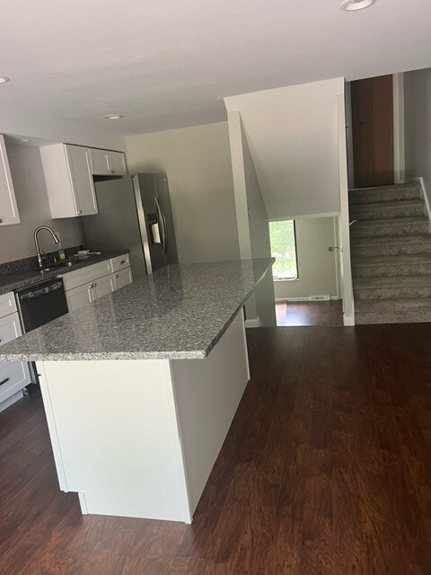 Foto del edificio - 935 Pinecrest Dr