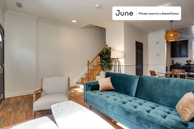 Foto del edificio - Room in Shared 4 bed/3.5 bath home