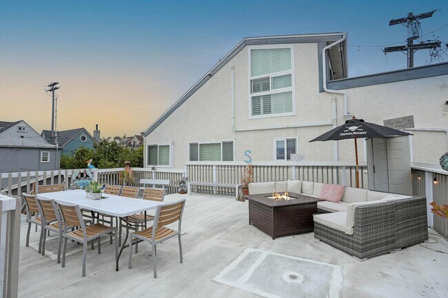 Foto del edificio - 824 Rockaway Ct