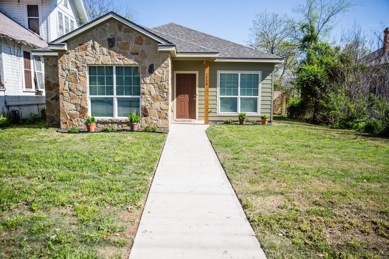 1920 Sanger Ave, Waco, TX 76707 House for Rent in Waco, TX