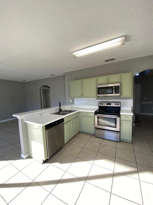 Building Photo - 606 Bluebill Ct