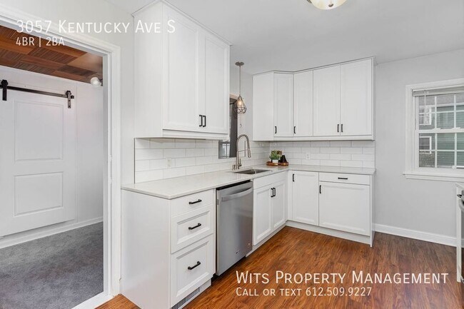 Building Photo - 3057 Kentucky Ave S